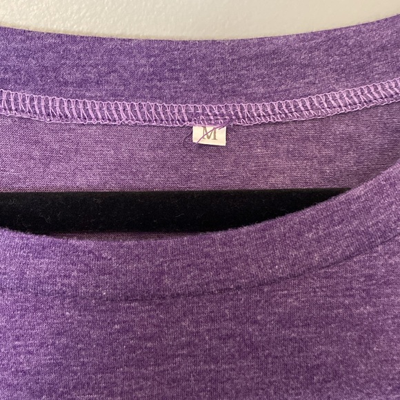 ๐ Purple pocket tshirt - medium - Picture 4 of 5
